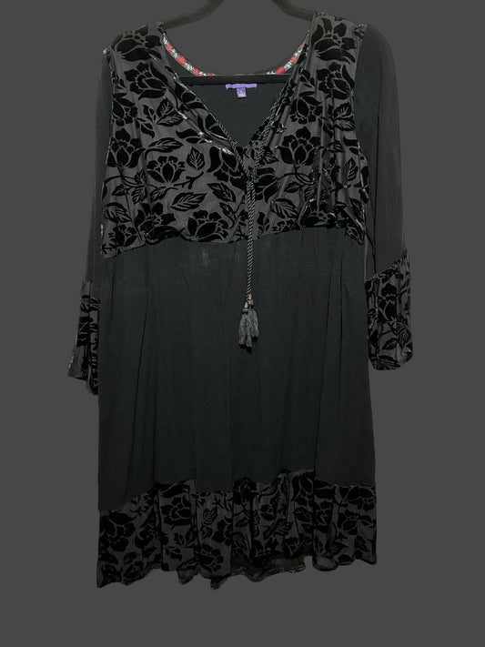 Large Artesia Floral Velvet Tunic